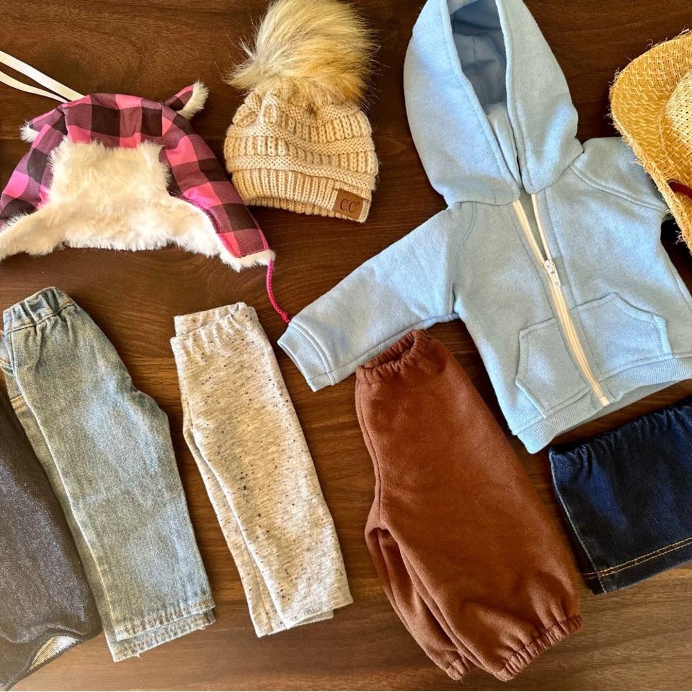 18” Doll Lot Clothing Set with Blue Hoodie and shoes